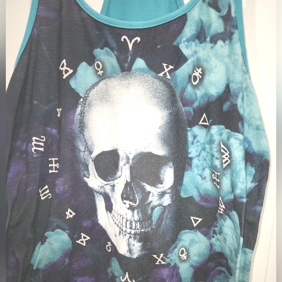 Midnight Hour skull tank top - Picture 2 of 4